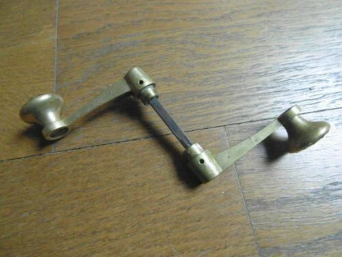 Fenêtres et volets anciens art déco