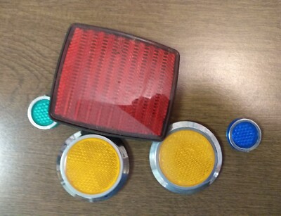 Vintage Mixed Lot Reflectors Allison Hong Kong etc