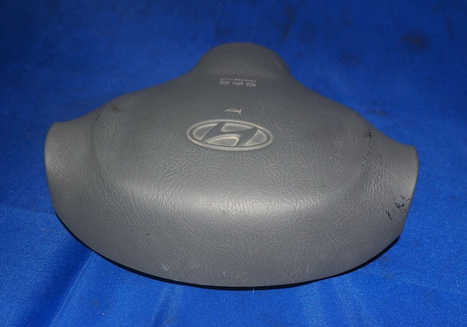 20012003 Hyundai Santa Fe Driver Left Steering Wheel Air Bag Black W