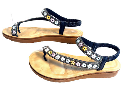 11 W Wide Andiamo Astanley Rhinestone Beaded Flower Comfy Toe Loop Sandals NICE!
