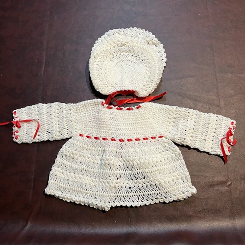 Hand Crocheted Crochet White Baby Jacket And Bonnet Red Ribbon - Picture 6 of 6