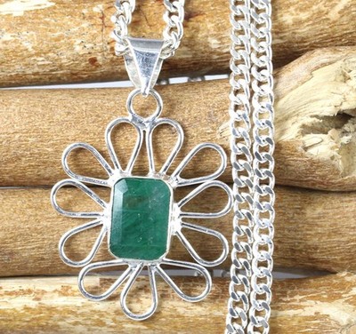 Grüner Smaragd 9,33 Ct (11 mm) Natürlicher Smaragd-Cut Anhänger AGI Zertifiziert