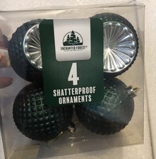 Modern Shatterproof Green  Silver X4 Round Christmas Tree Ornaments GS2D25