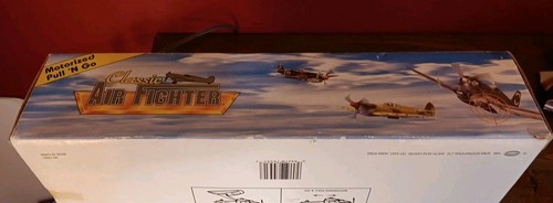 1998 Classic Air Fighters, Motorized Pull N Go, With Display Stands - Picture 11 of 12