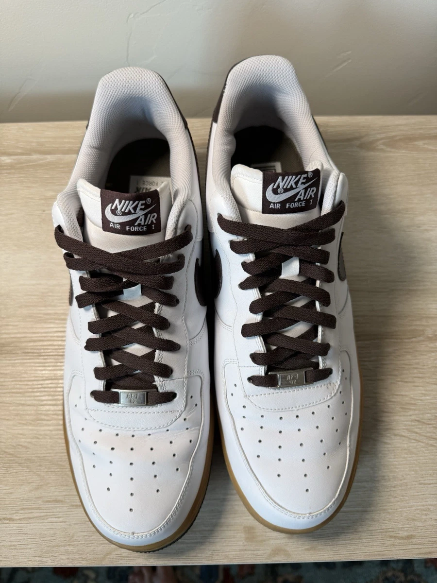 Preços baixos em Nike Air Force 1 '07 White Grey Sole | eBay