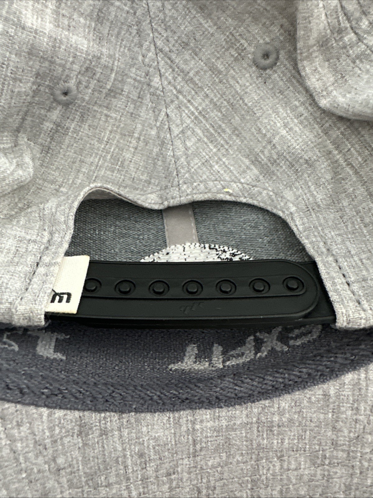 Travis Mathew~Snapback Flex Gray Patch Wave Baseb… - image 10