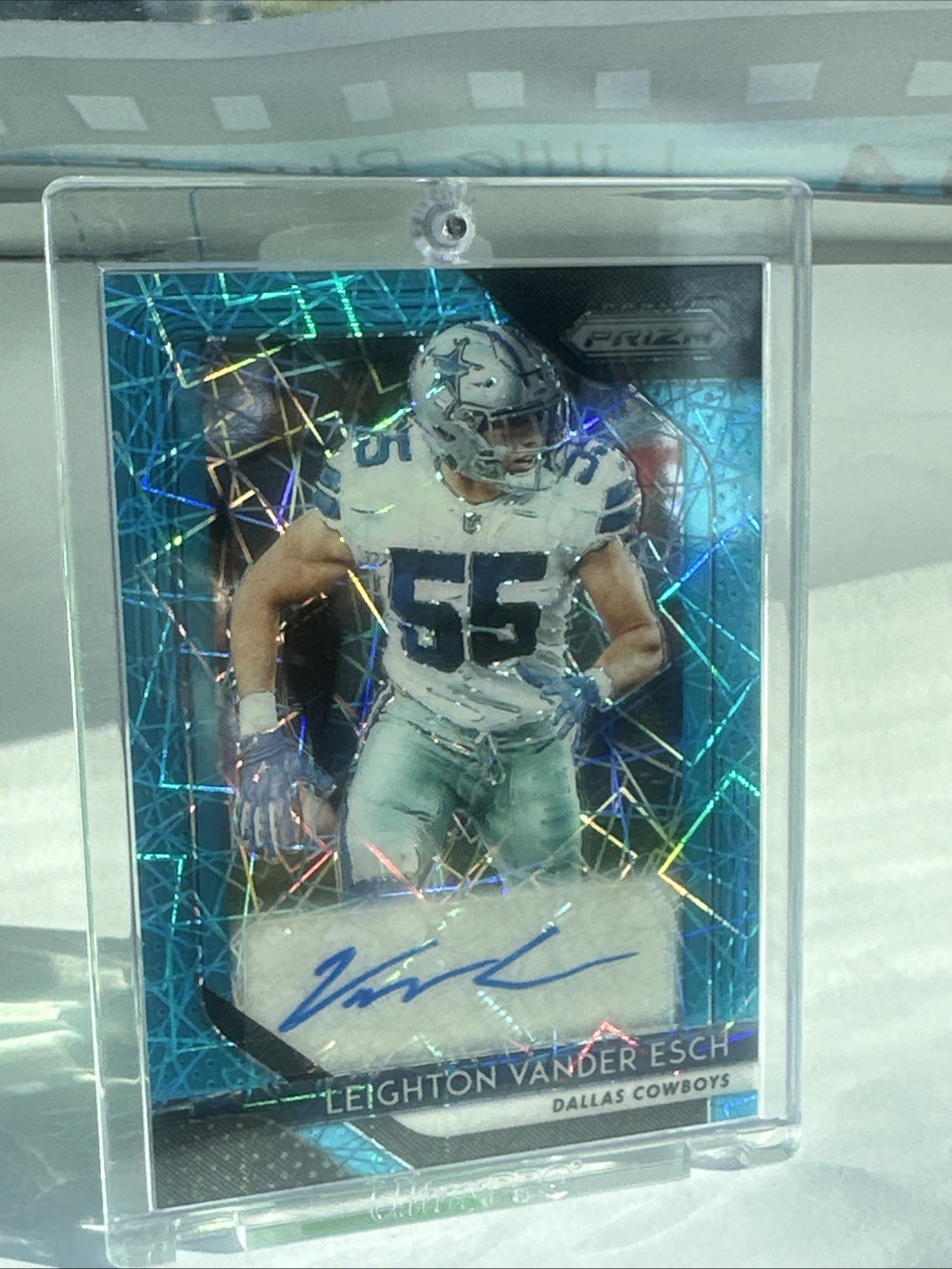 Leighton Vander Esch Panini Prizm Rookie Autographs #LV Lazer