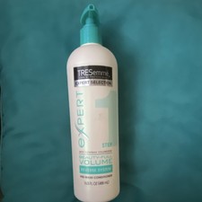 Tresemme Expert step 1 Beauty-Full Volume Pre-Wash Conditioner Volume 16.5 fl oz