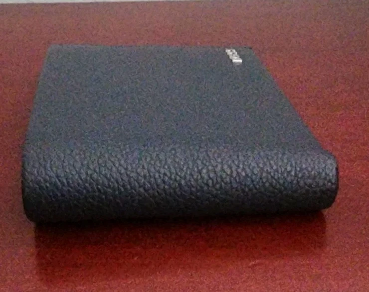 CARTERA HOMBRE BOSS DOBLE BILLETERA CUERO AZUL. INDIA. Con CAJA. EXCELENTE ESTADO Foto 3 de 4