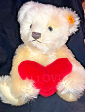 Steiff Jointed Teddy Bear with Stuffed Heart 002892