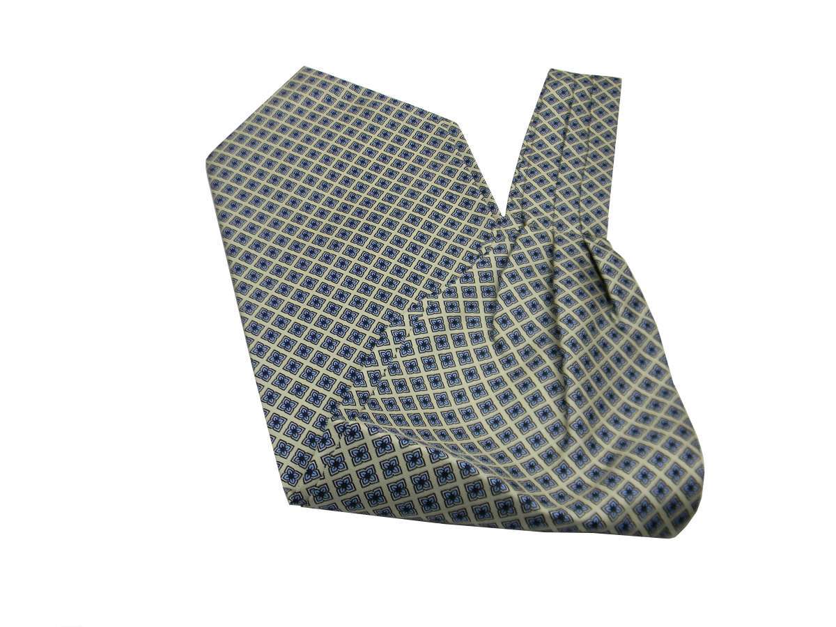 Ascot Homme Soie Rose en Soie Cash Avec Foulard Homme De Cou Made IN