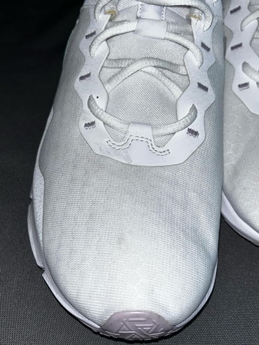 Nike Legend Essential 2 Women's Training Shoe White Green Glow CQ9545-100 US 11 - Picture 7 of 8