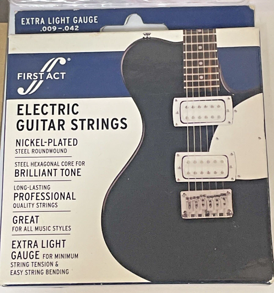 SINTONIZADOR DE GUITARRA CLIP D'ADDARIO + DOS JUEGOS DE CUERDAS DE GUITARRA ELÉCTRICA GUARDABARROS Foto 3 de 4