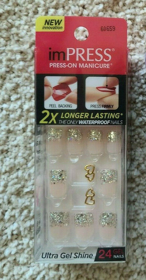 Festive French Tip Press-On Nails for Chanukah & Christmas-image