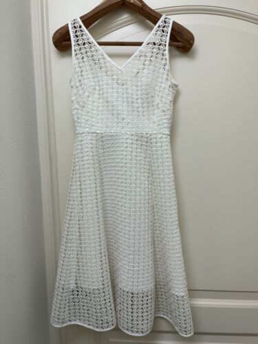 effortless elegance A-line white whbm dress size 2