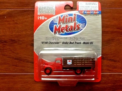 CLASSIC METAL WORKS 1/87 HO 41/46 CHEVROLET STAKE BED TRUCK MOBIL OIL #30339 F/S | Zustand: New