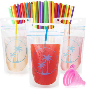 drink bolsas with straw