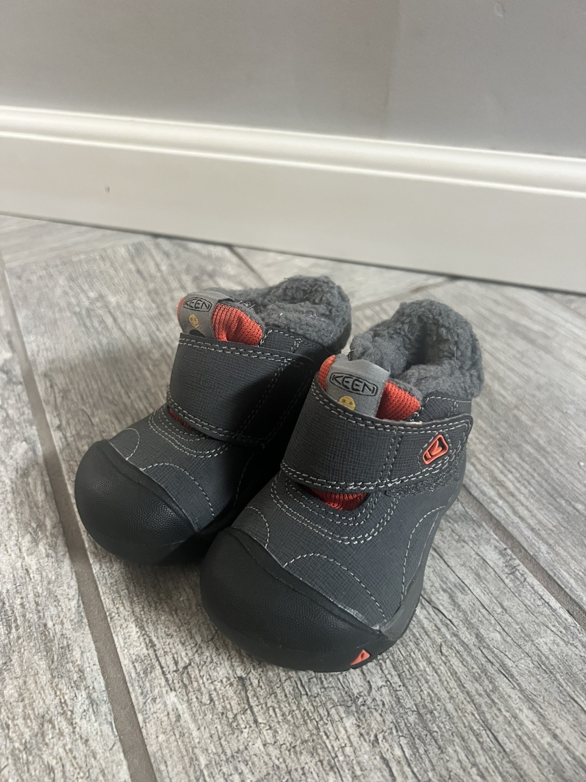 Stivali scarpa invernali impermeabili Keen Kids Kootenay TAGLIA 4 bambino