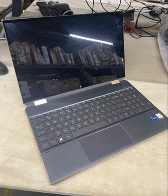 HP Spectre x360 15-eb1043dx Touch i7-1165G7 2.8GHz 16GB RAM 512GB SSD Win 11 Pro