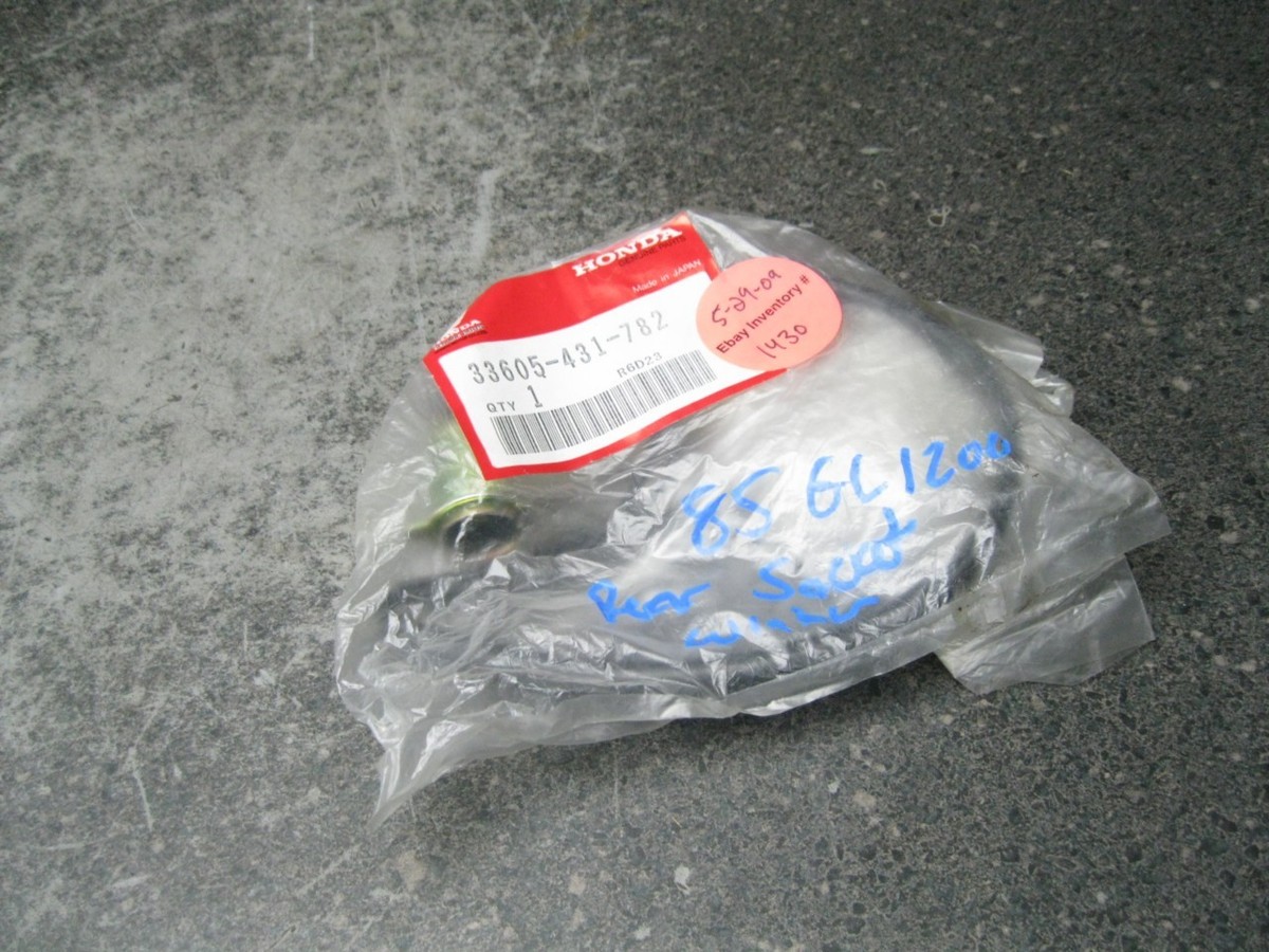 chuna NOS 85 Honda Goldwing GL 1200 Rear Socket 608B | eBay