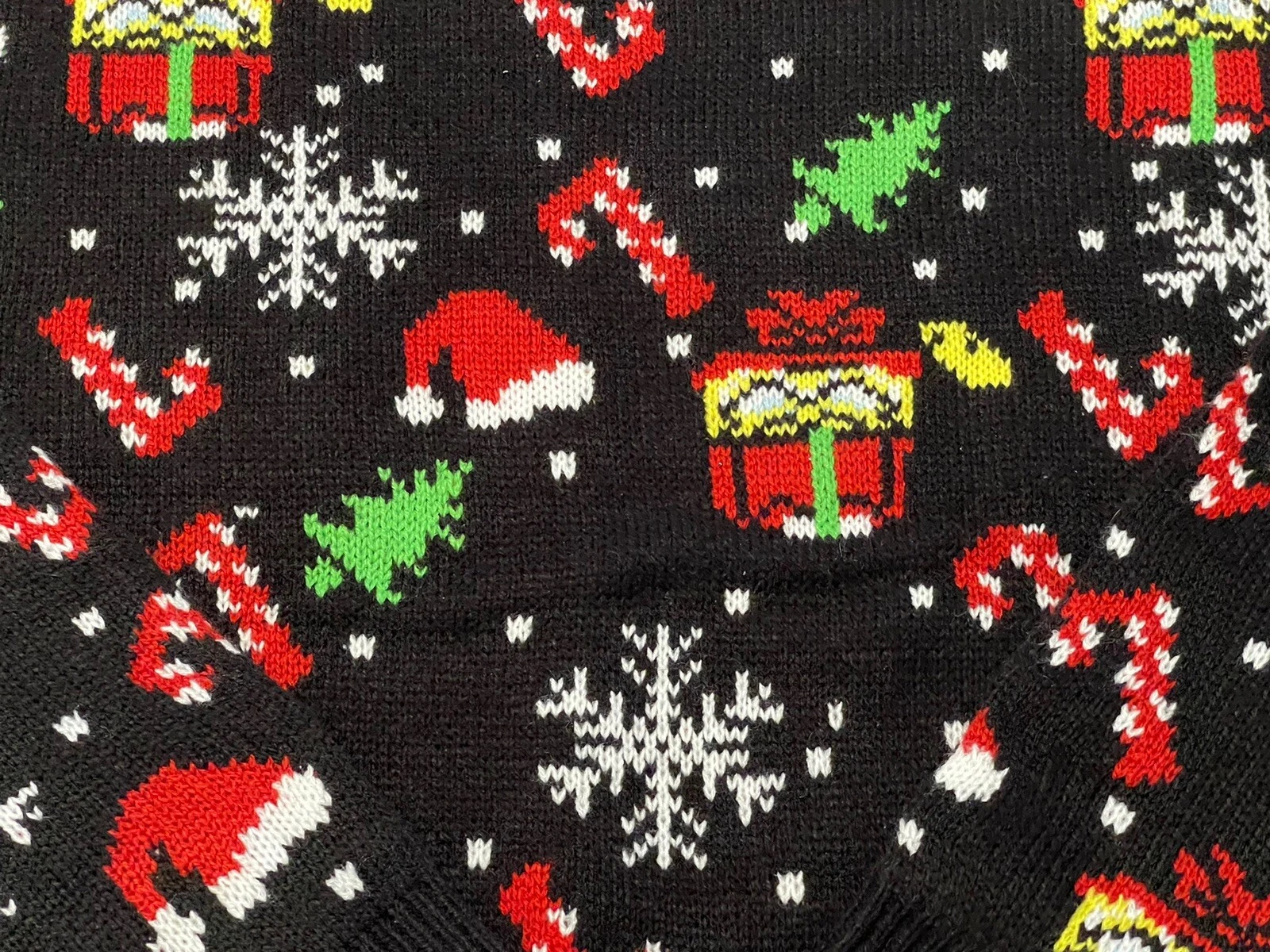 SpongeBob SquarePants Nick 90s Ugly Christmas Sweater Men’s Medium NWT