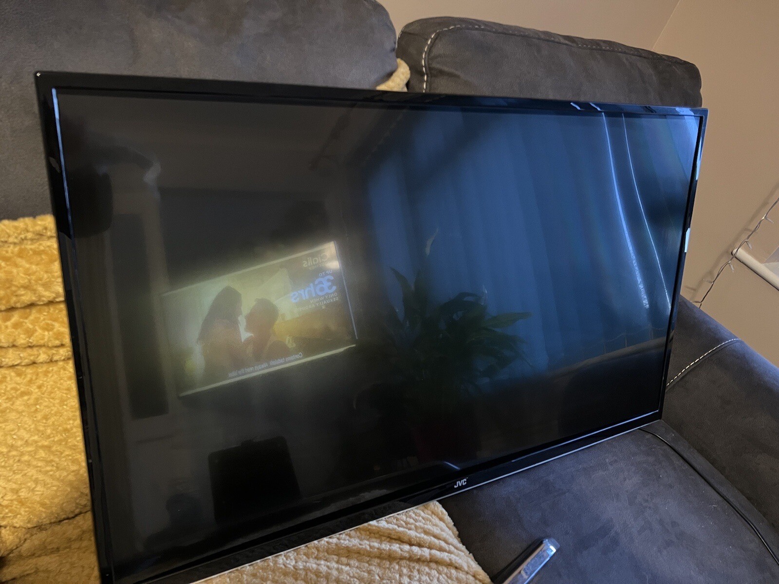 jvc 43 inch smart Ultra Hd tv, spares or repair eBay