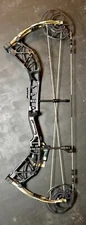 Bear Archery WHITETAIL INT 55 to 70 Lbs Black Bottomland Compound Bow RH New
