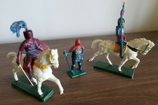 Vintage Lot Of 5 Starlux L'Histoire Medieval Knight Toy Soldiers 1960 France