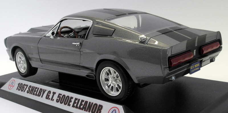 入手困難 シェルビーカスタム GT500 エレノア 1/18 s-l1200.jpg