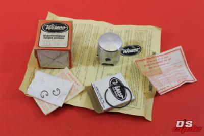 NOS WISECO 1976-1980 YZ80 .60 PISTON KIT PART# 238P6 | eBay