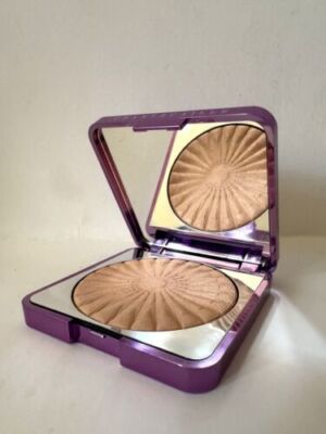 Chantecaille Real Glow Eclat Sublime Stella 0.28oz NWOB