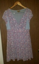 Princess Vera Wang Juniors Floral Dress Size XL