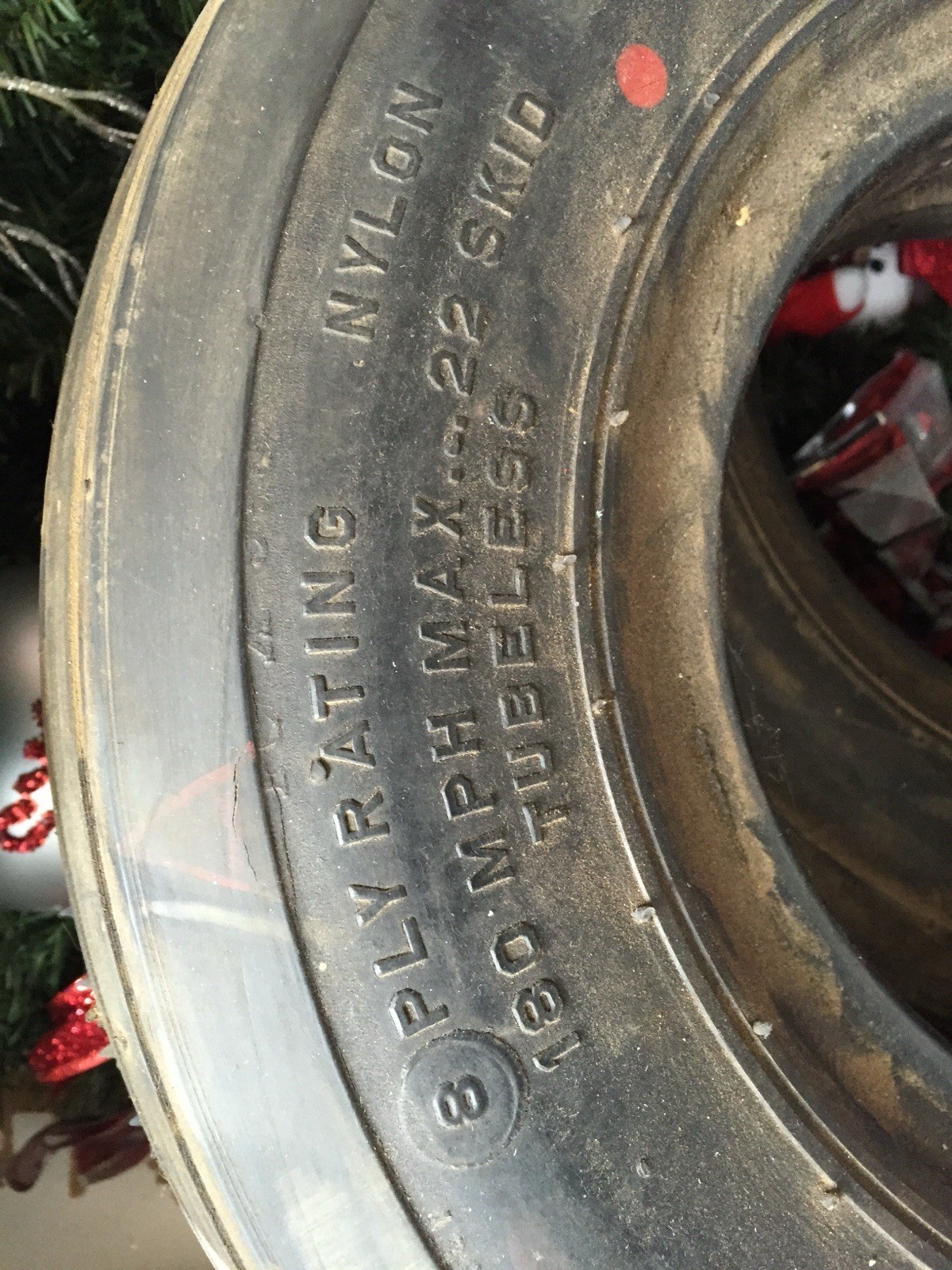 BF Goodrich Nose Wheel 18X5.5 P/N 10-966 (0616-10) 