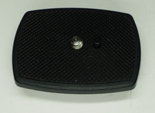 Quick Release Plate 4 tripods with 35mm sq base