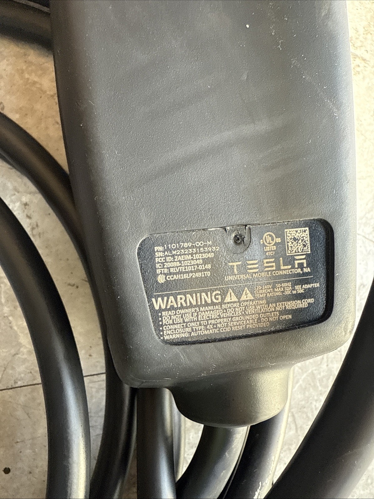 Tesla Charger Charging  Gen 2 Model Y 3 S X  Cable  1101789-00-M  /GOOD COND.