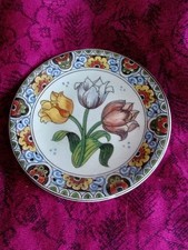Small But Beautiful Polychrome Delft Plate