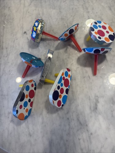 Vintage TIN PARTY NOISE MAKERS (Lot Of 8 ) Circa 1960’s Spinners Shakers Bells ! - Picture 7 of 9