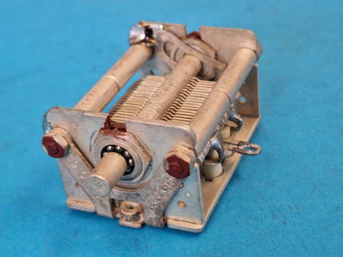 200pF Air Dilectric Variable Capacitor ~ Compact size ~ Jackson Brothers