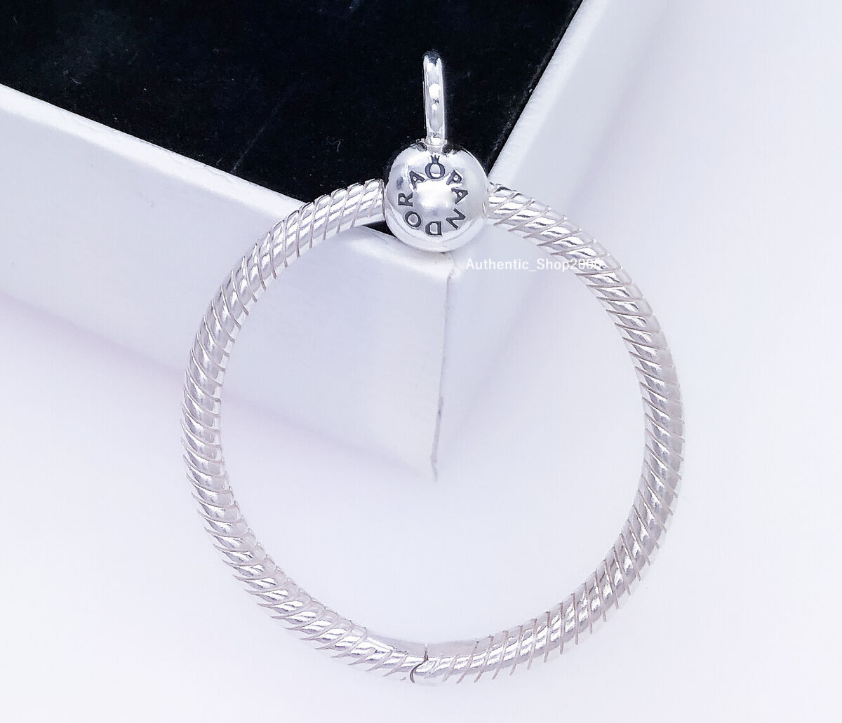 100% Authentic PANDORA 925 Moment O Pendant Charm Holder 100% Authentic PANDORA 925 Moment O Pendant Charm Holder