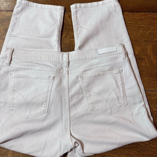 Women's Calvin Klein Boyfriend White stretchy distressed Jeans Sz 32 - Picture 9 of 10