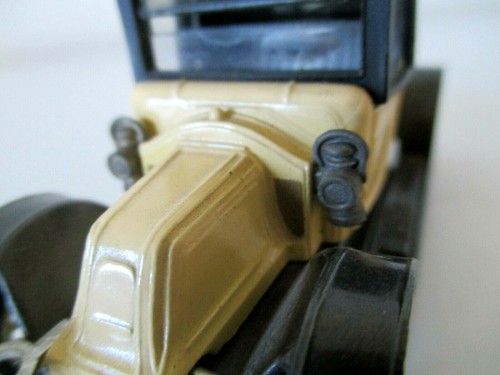 Corgi Classics #9032 1910 Renault 12/16 Diecast Great Britain 1964 Vtg AZ22 - Picture 7 of 12