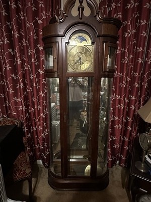 Grandfather Clock  H.M.Wooden Case   Chiming Pendulum Floor Clock (Local Pickup)