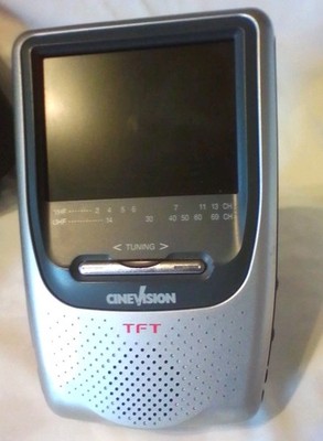 RADIOSHACK 3'' LCD POCKET COLOR TV UHF/VHF 16-3012