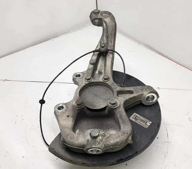 2016-2022 Chevrolet Colorado Front Left Driver Spindle Knuckle Assembly Oem - Image 2 of 4