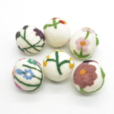 100% Wollfilz Ostereier - 6 Stück - Elfenbein - Blumen - 5 cm x 4,5 cm