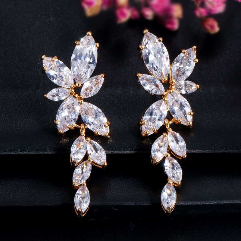 Pendientes colgantes enchapados en oro amarillo corte marquesa flor circonita cúbica mujer joyería