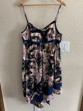 Simply Vera Blue Floral Spaghetti Strap Dress Size PXL