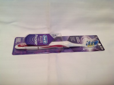 Oral-B Pulsar 3-D White Vivid Toothbrush, Medium (Pack Of 18), 18 Pack