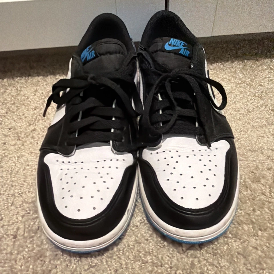Talla 8.5 - Air Jordan 1 Retro OG Bajo UNC Foto 2 de 4