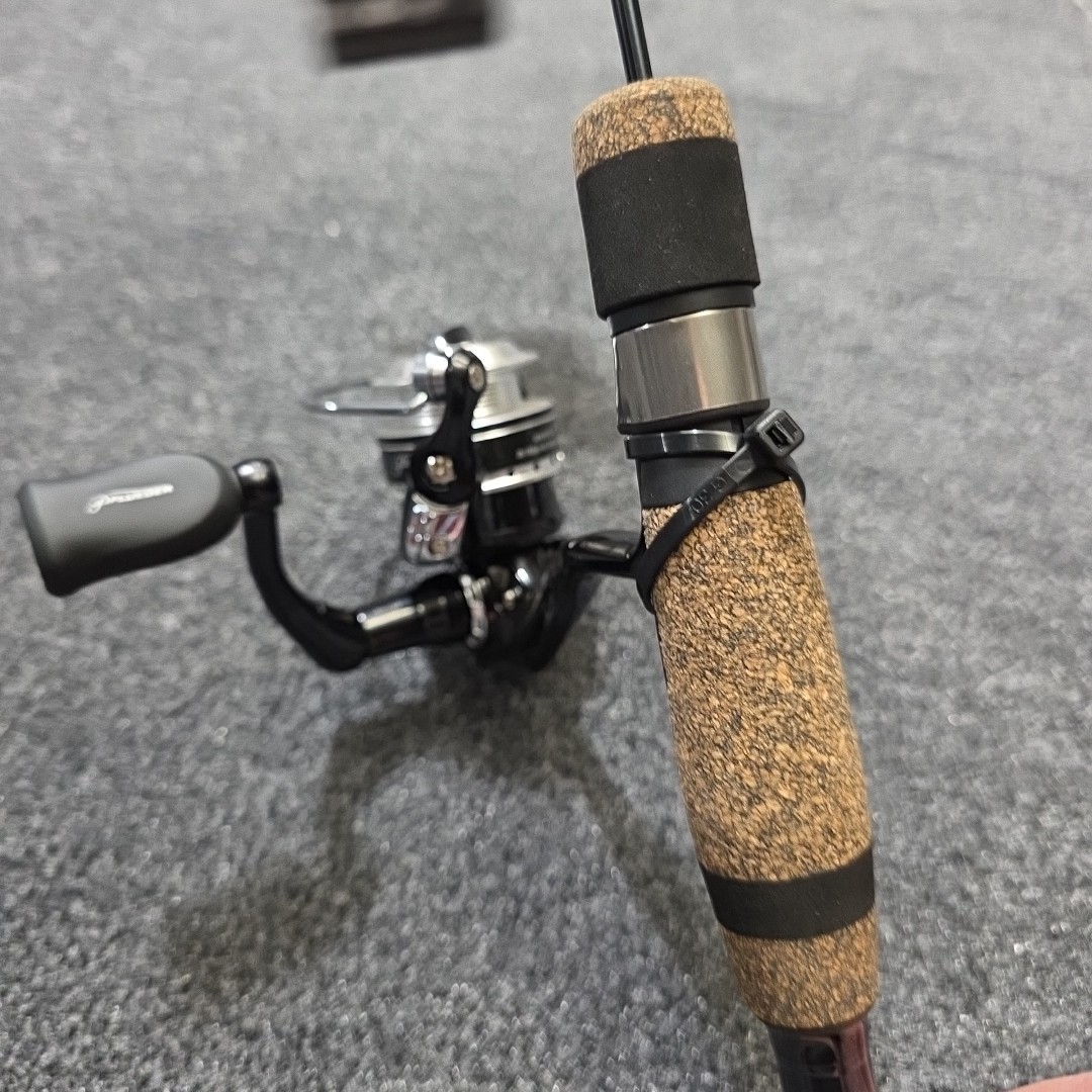 bone fishing pole auction house Bone Fishing Pole - Item